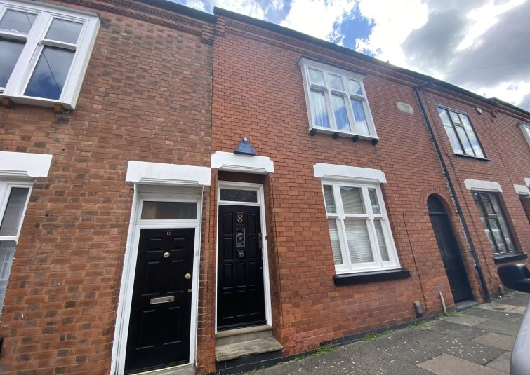 8 Adderley Road, Leicestershire